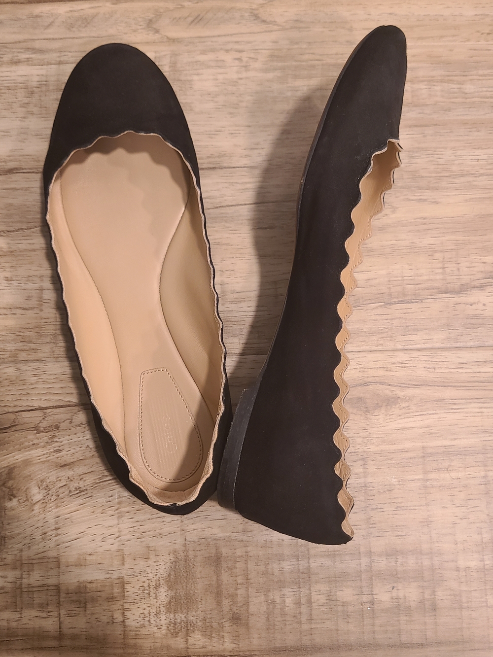 Chloé Lauren Scalloped Suede Ballet Flats - Black - Size 7 🖤